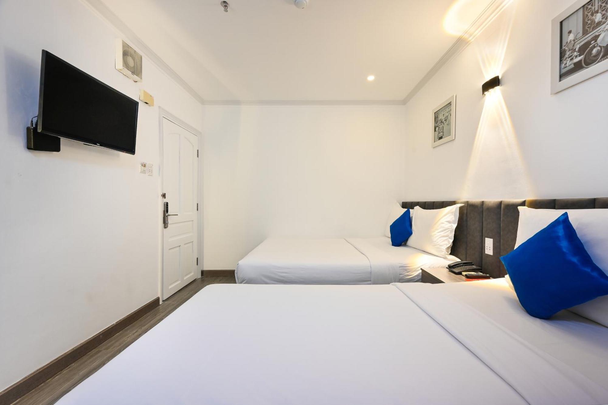 Ruby Saigon Hotel - Ben Thanh Хошимин Екстериор снимка
