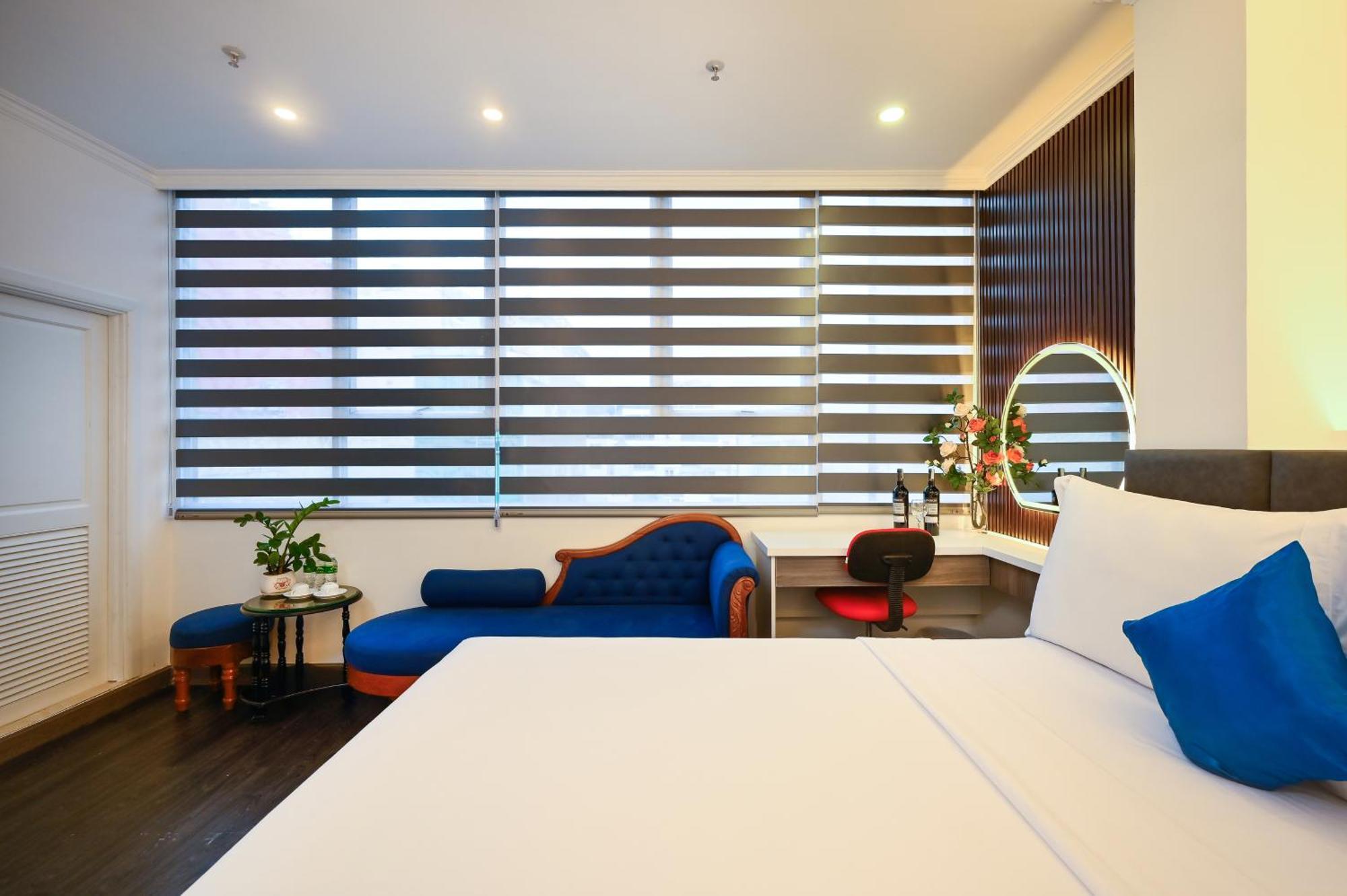 Ruby Saigon Hotel - Ben Thanh Хошимин Екстериор снимка
