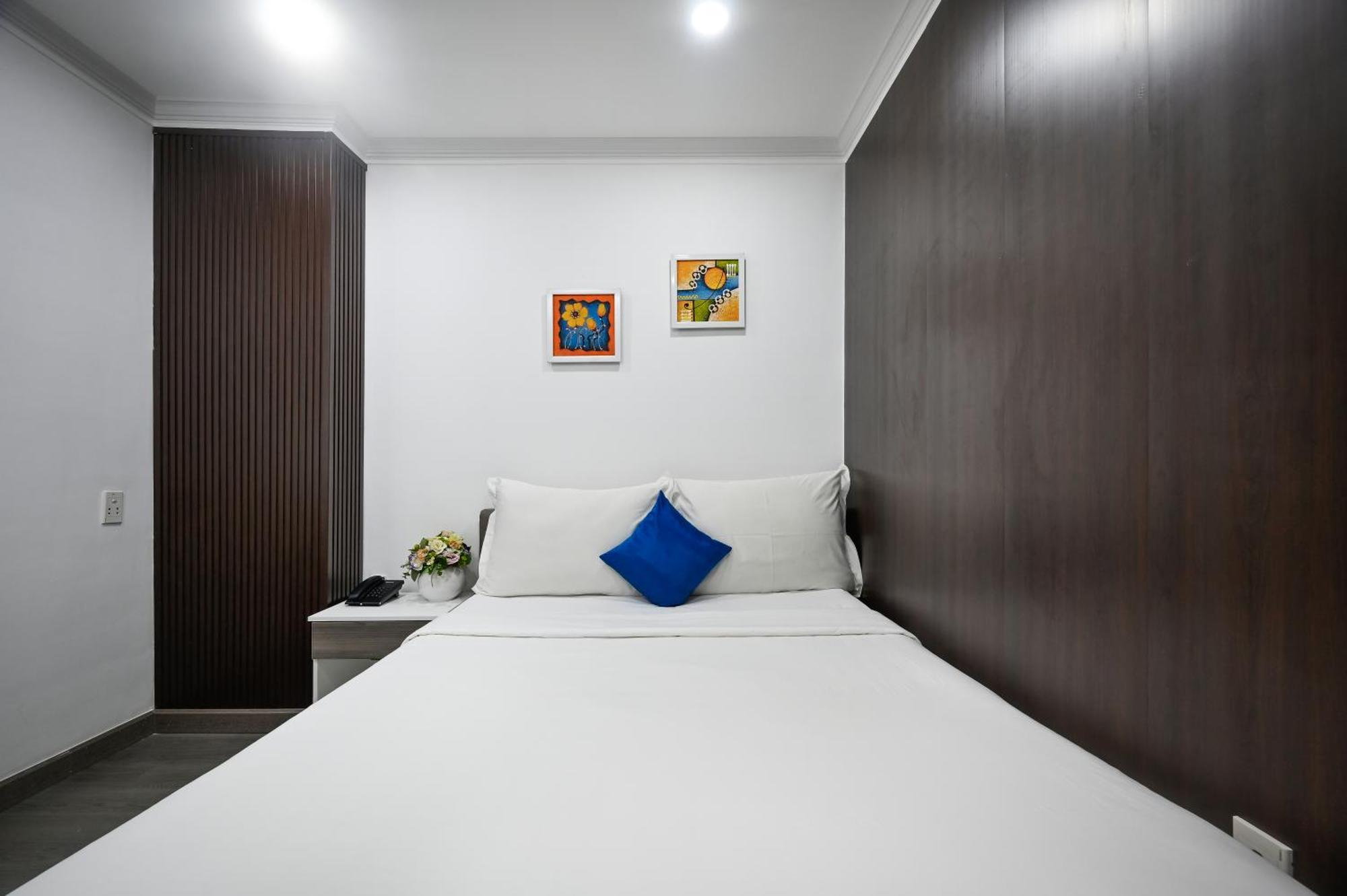 Ruby Saigon Hotel - Ben Thanh Хошимин Екстериор снимка