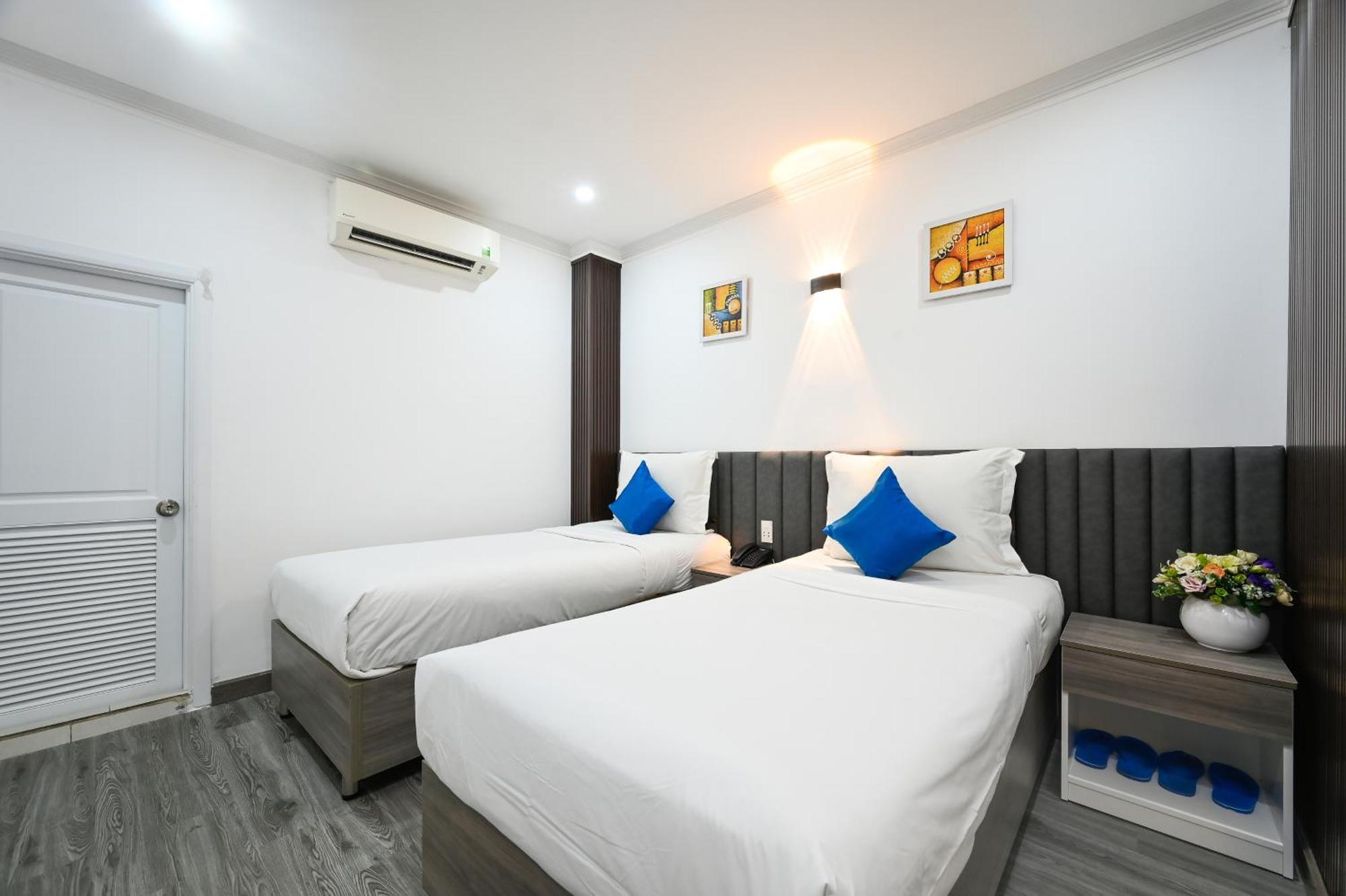 Ruby Saigon Hotel - Ben Thanh Хошимин Екстериор снимка