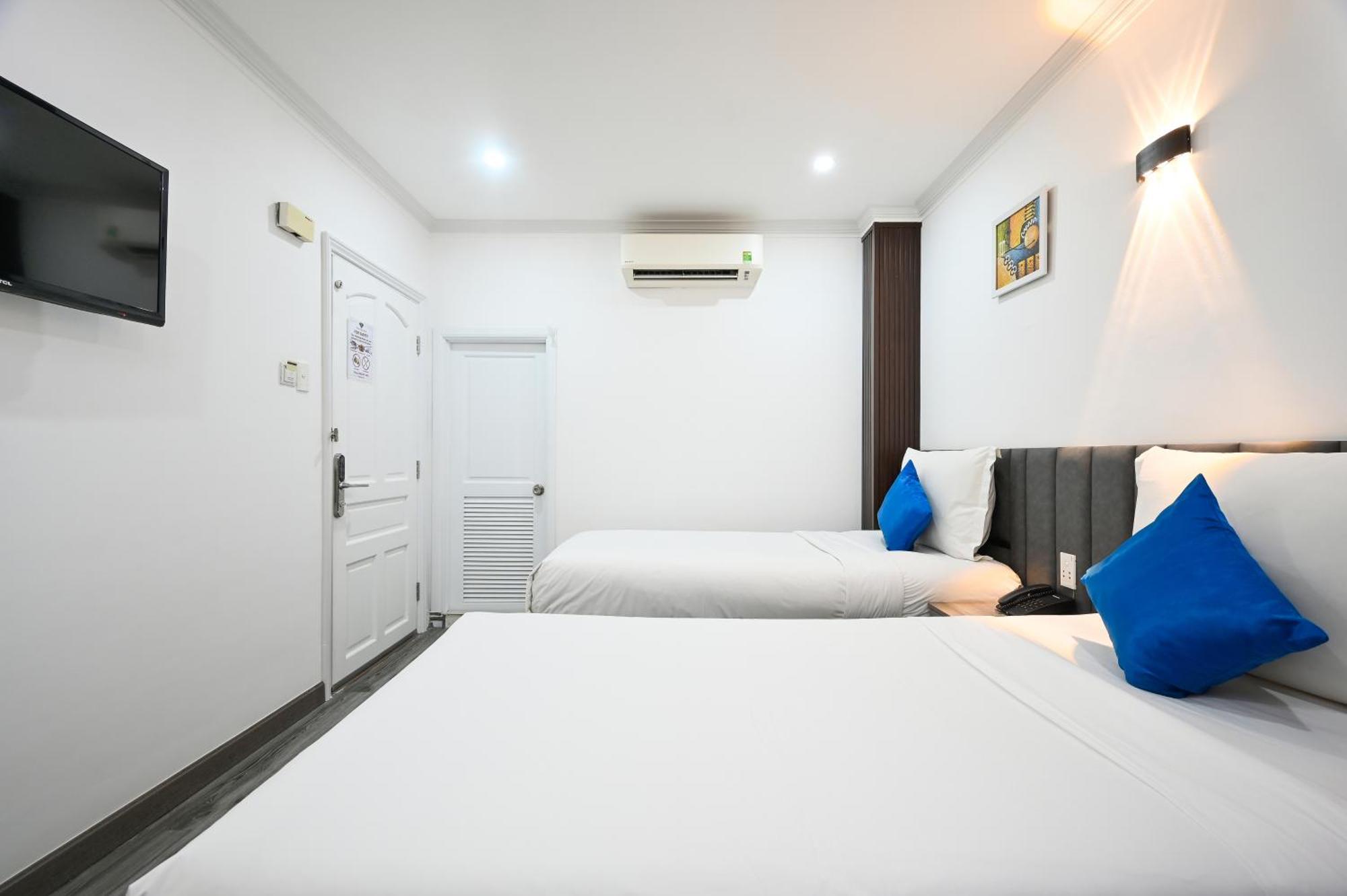 Ruby Saigon Hotel - Ben Thanh Хошимин Екстериор снимка