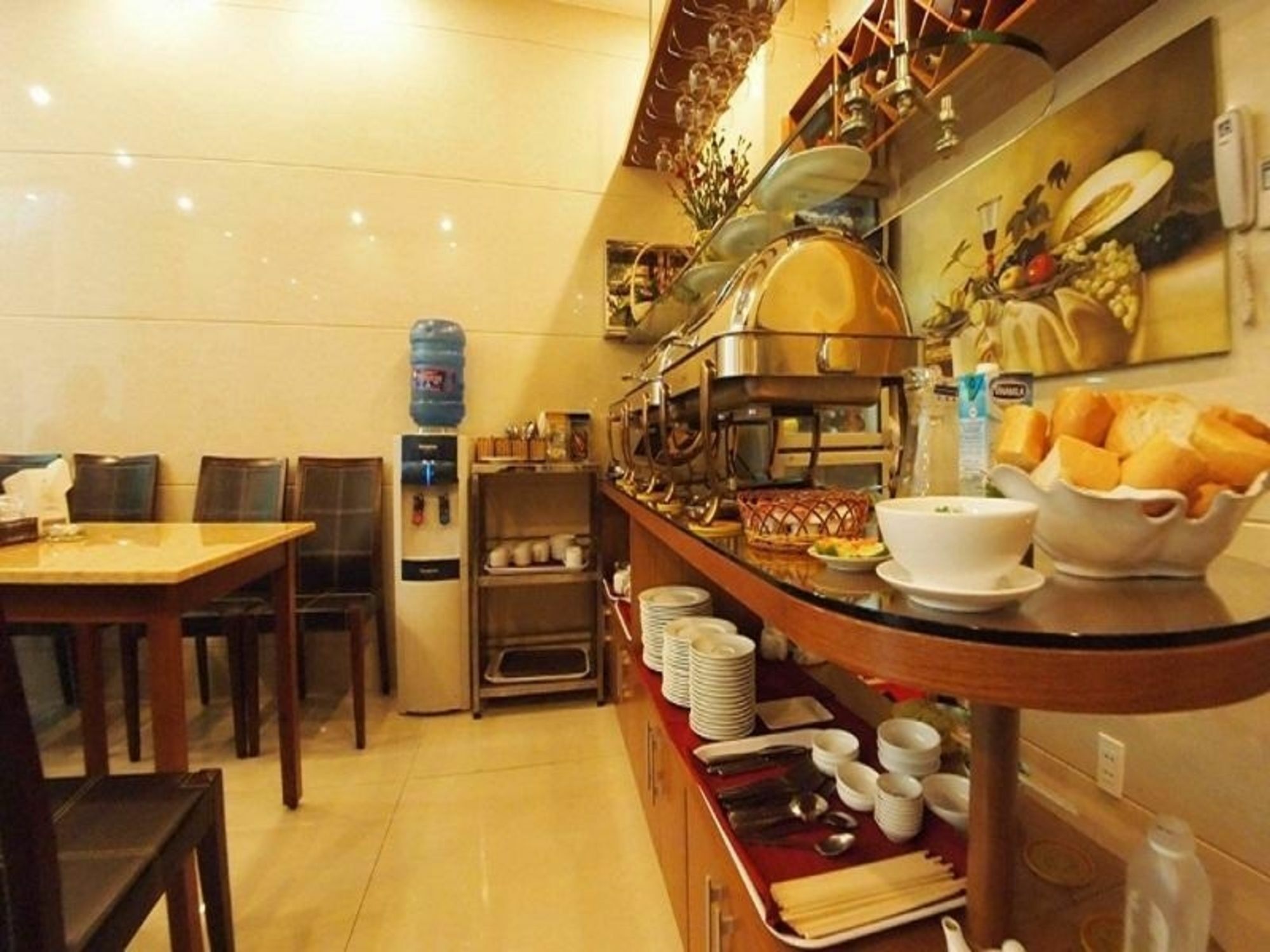 Ruby Saigon Hotel - Ben Thanh Хошимин Екстериор снимка
